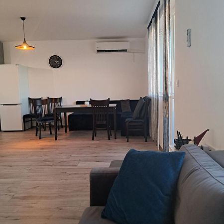 Turquoise By Rv Apartments Varna Bagian luar foto