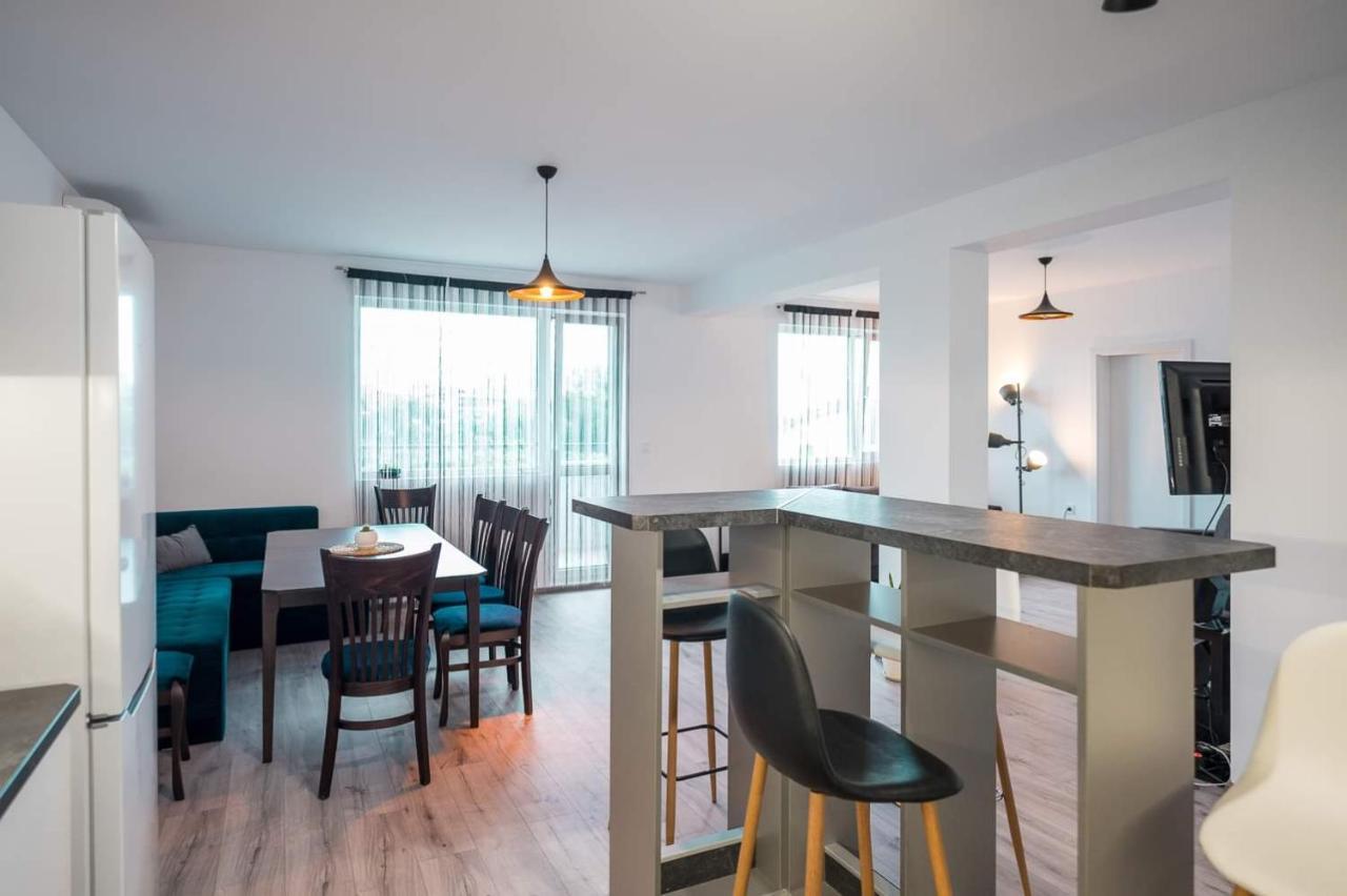 Turquoise By Rv Apartments Varna Bagian luar foto