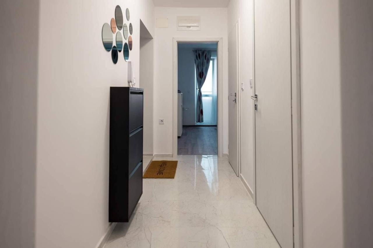 Turquoise By Rv Apartments Varna Bagian luar foto